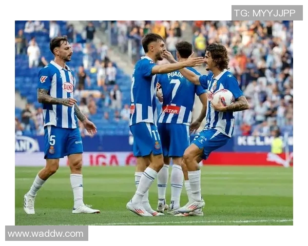 西班牙人降级,德甲劲旅多特蒙德锁定西甲明星球员